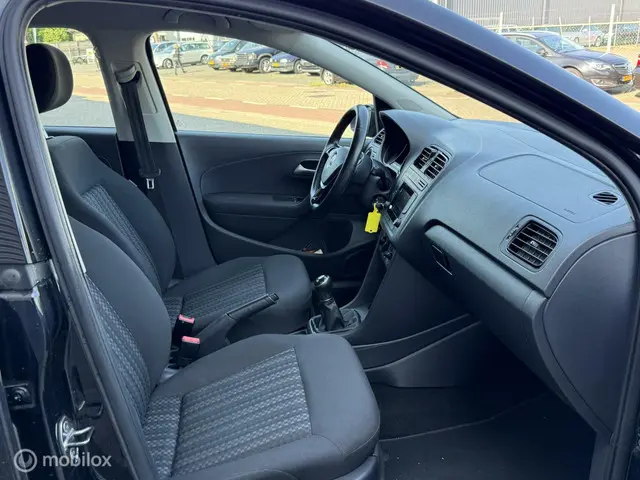 Volkswagen Polo 1.0 Comfortline AIRCO 2015 Benzine 13
