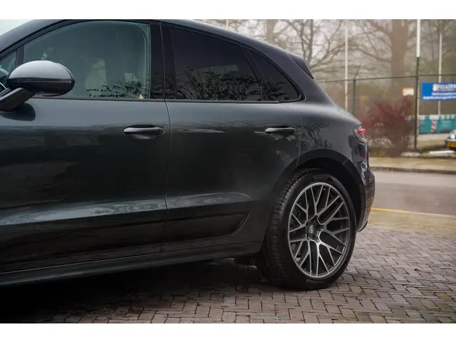 Porsche Macan 3.0 S 2019 Benzine 32