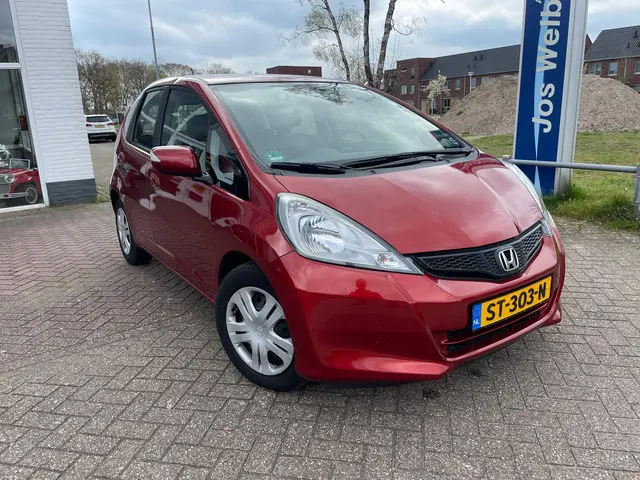 Honda Jazz 1.4 Trend AUTOMAAT 2015 Benzine 2
