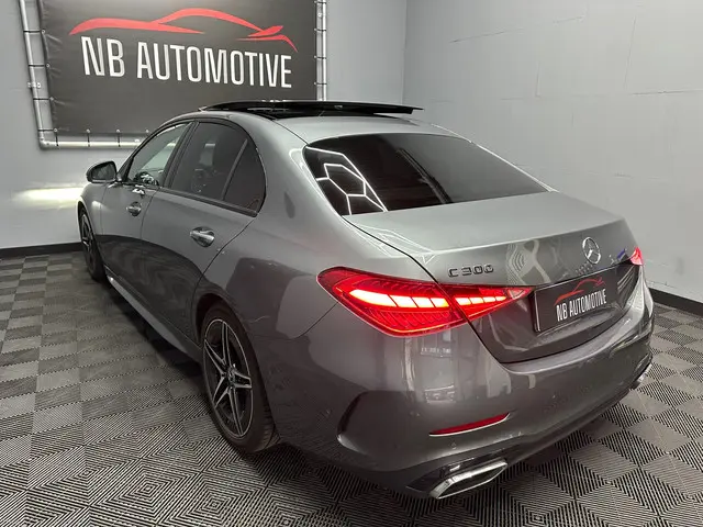 Mercedes-Benz C-Klasse 3