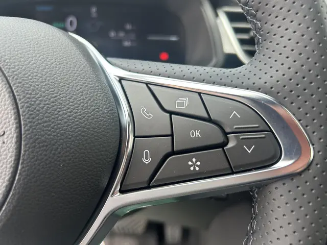 Mitsubishi ASX 1.6 HEV AT Intense+ 2025 Hybride Benzine 12