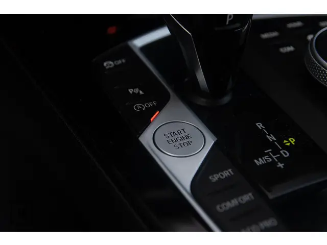 BMW 1 Serie 118i M-Sport | Pano | Leer 2021 Benzine 35