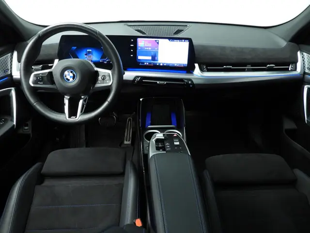 BMW iX2 eDrive20 2024 Elektrisch 10