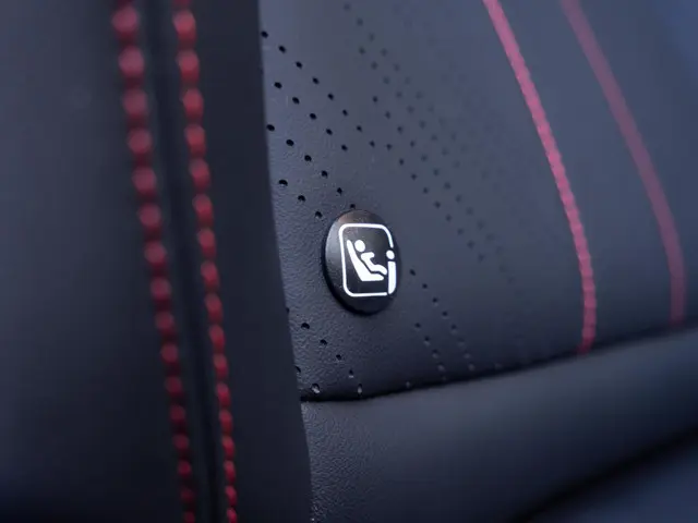 MINI 3-Deurs Cooper E 2024 Elektrisch 30