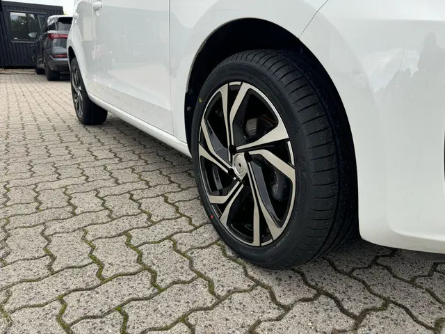 Volkswagen up! 1.0 2021 Benzine 10