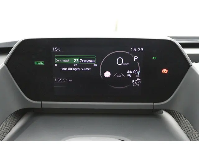 Toyota bZ4X Business Plus 71 kWh 2025 Elektrisch 6