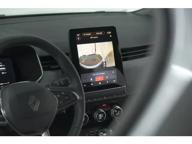 Renault Clio TCe 90 GPF techno 2025 Benzine 63