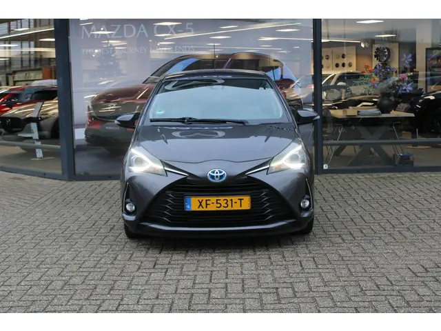 Toyota Yaris 1.5 Hybrid Dynamic 2018 Hybride Benzine 3