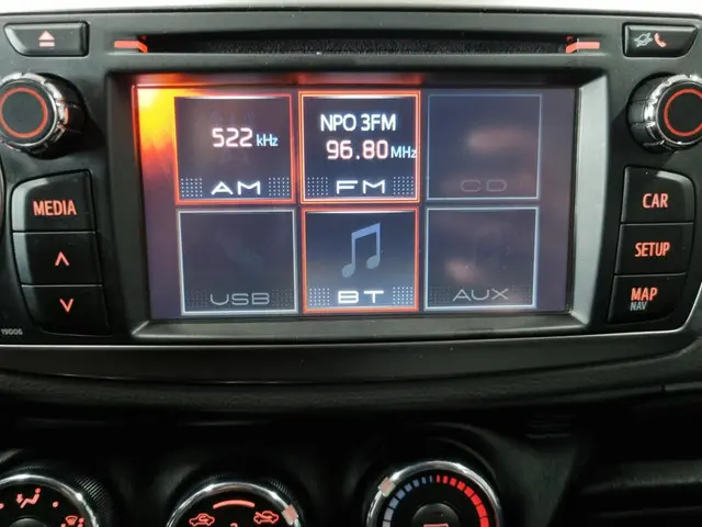 Toyota Yaris 1.3 VVT-i Style / Trekhaak / Airco 2013 Benzine 38