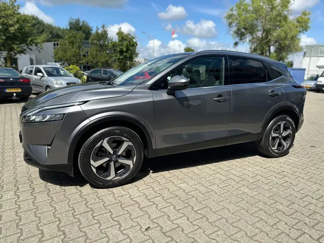 Nissan QASHQAI 1.3 MHEV Tekna 2023 Hybride Benzine 9