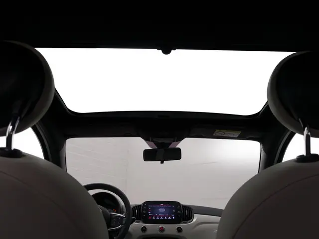 Fiat 500 1.0 Hybrid Dolcevita- 2021 Hybride Benzine 11