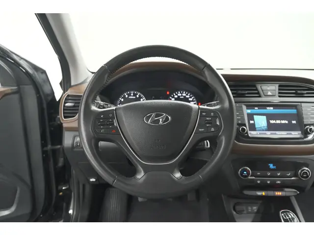 Hyundai i20 1.0 T-GDI Comfort 2018 Benzine 29