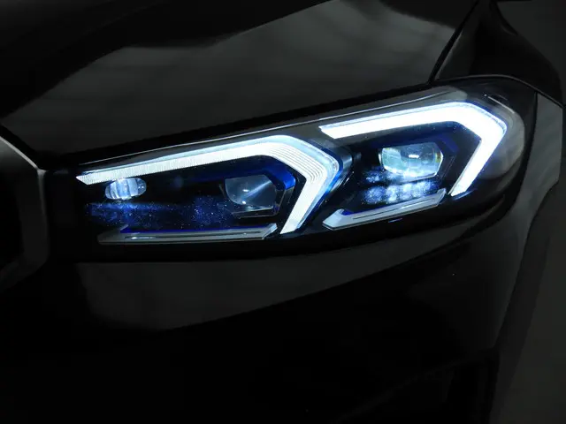 BMW 3 Serie 320i 2023 Benzine 44