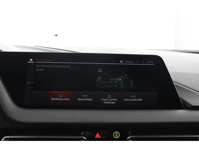 BMW 1 Serie 118i Executive Edition 2021 Benzine 45