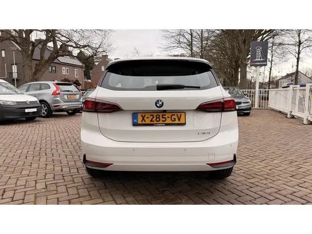 BMW 2 Serie Active Tourer 218i 2023 Benzine 8