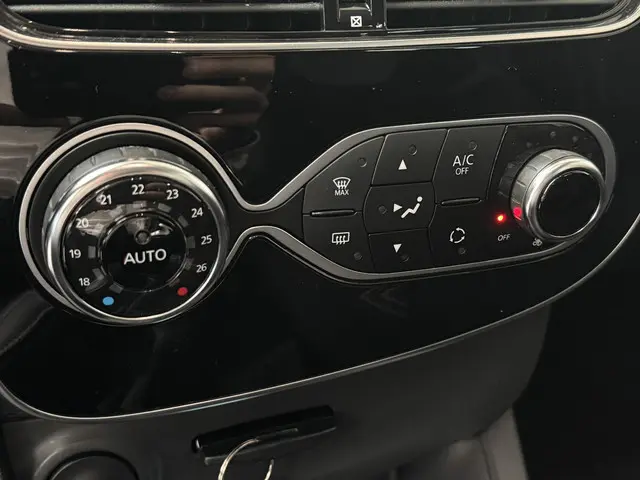 Renault Clio 0.9 TCe Intens 2018 Benzine 13