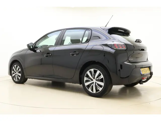 Peugeot 208 1.2 PureTech Active 2020 Benzine 12