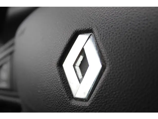 Renault Scénic 1.2 TCe Bose 2013 Benzine 9