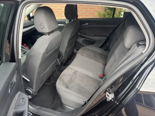Volkswagen Golf 1.0 TSI 110pk Life Business 2023 Benzine 7