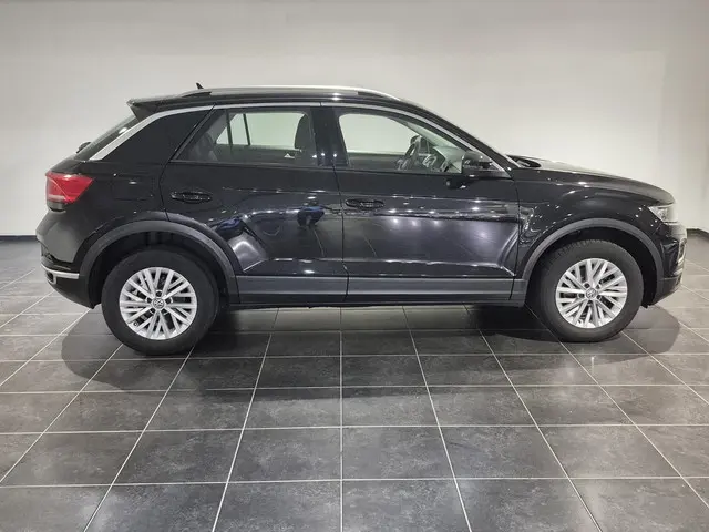 Volkswagen T-Roc 1.5 TSI Sport 2020 Benzine 18