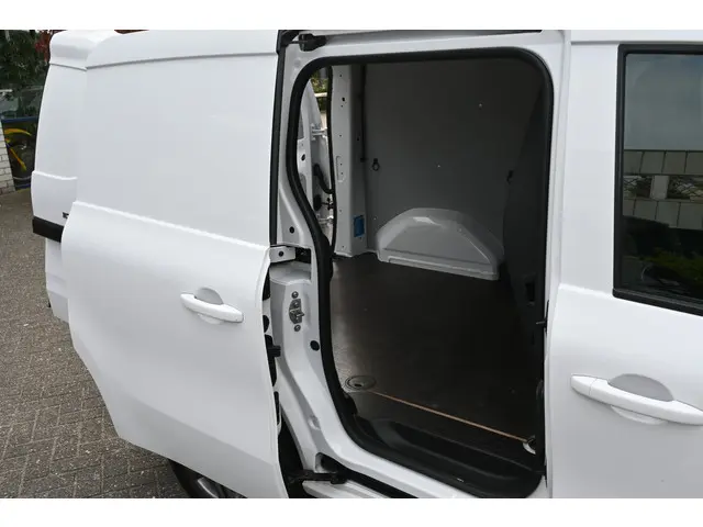 Mercedes-Benz Citan 108 CDI L1 Pro 2023 Diesel 7