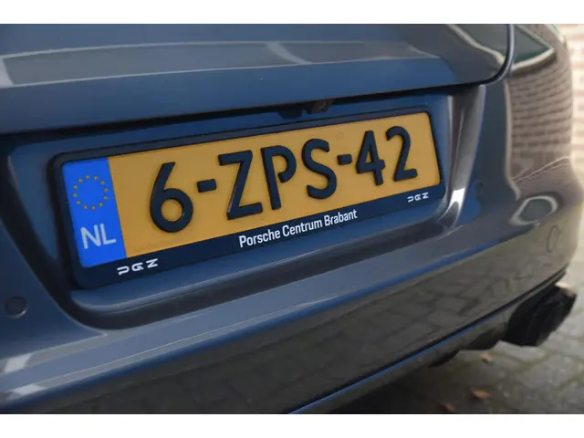 Porsche Panamera 4.8 GTS 2012 Benzine 9