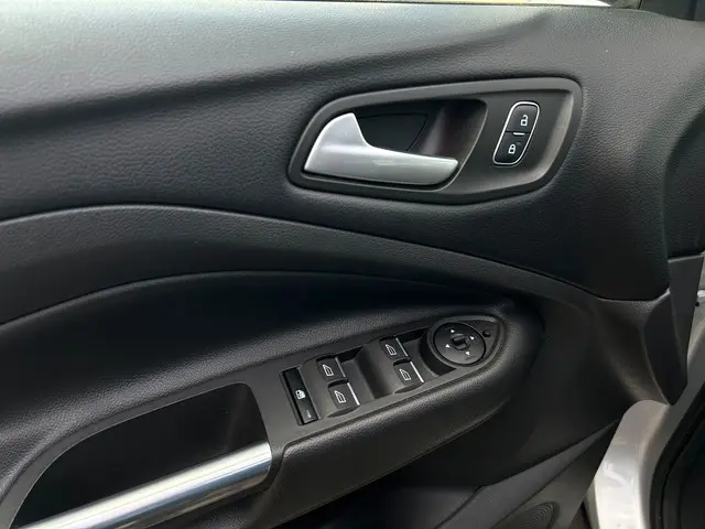 Ford Kuga 1.5 EcoBoost ST Line 2018 Benzine 14