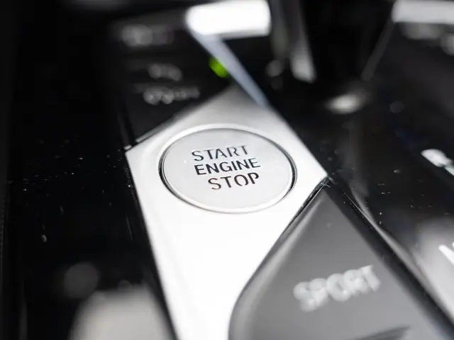 BMW 2 Serie Gran Coupé 218i 2022 Benzine 25