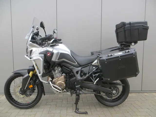 Honda CRF 1000 1000L Africa Twin DCT ABS 2016 Benzine 9