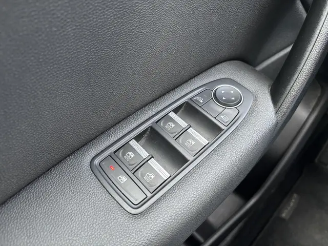 Renault Captur 1.3 mild hybrid 160 techno 2023 Benzine 20