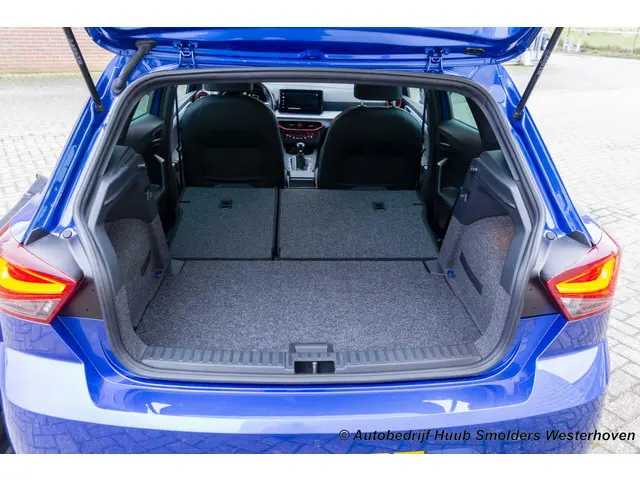 SEAT Ibiza 1.0 EcoTSI FR Business Intense 2022 Benzine 48