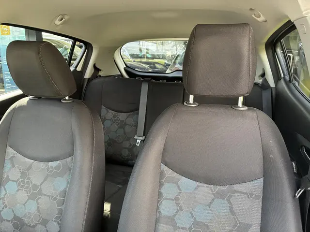 Opel KARL 1.0 Rocks Online Edition 2018 Benzine 36