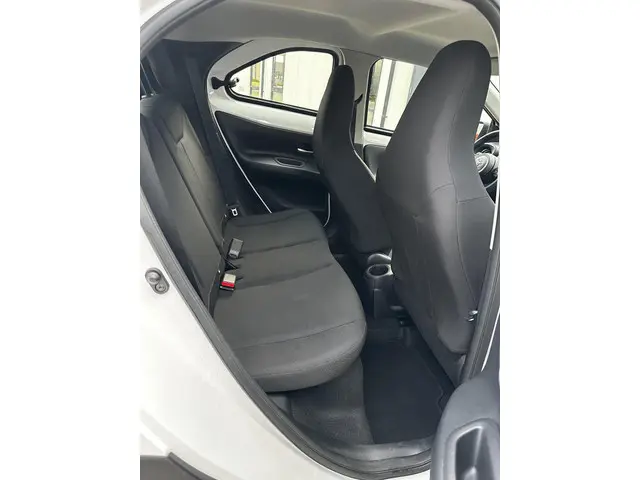 Toyota Aygo X 1.0 VVT-i S-CVT Play 2023 Benzine 17