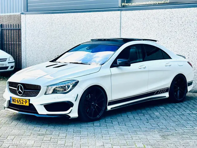 Mercedes-Benz CLA 250 Edition 1 2013 Benzine 5