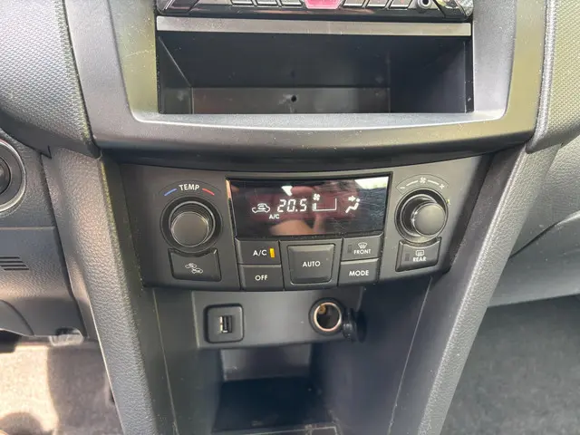 Suzuki Swift 1.2 Comfort EASSS 2013 Benzine 11
