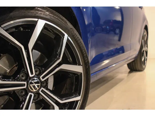 Volkswagen Polo 1.0 TSI Business PANO | IQ 2024 Benzine 54