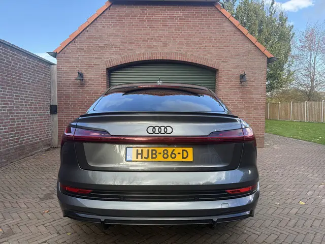 Audi e-tron Sportback S quattro 95 kWh 2022 Elektrisch 9
