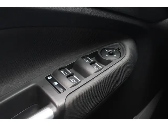 Ford Grand C-Max 1.0 Titanium 7p. 2017 Benzine 24