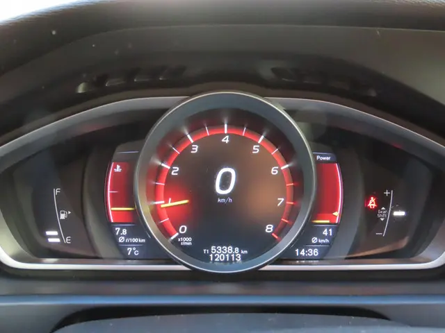 Volvo V40 2.0 T3 Momentum *152PK 2016 Benzine 16