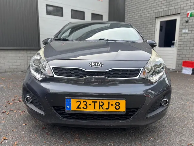 Kia Rio 2