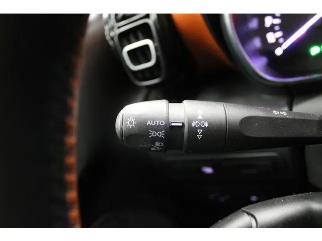 Citroën C3 Aircross 1.2 PureTech S&S Shine 2019 Benzine 22