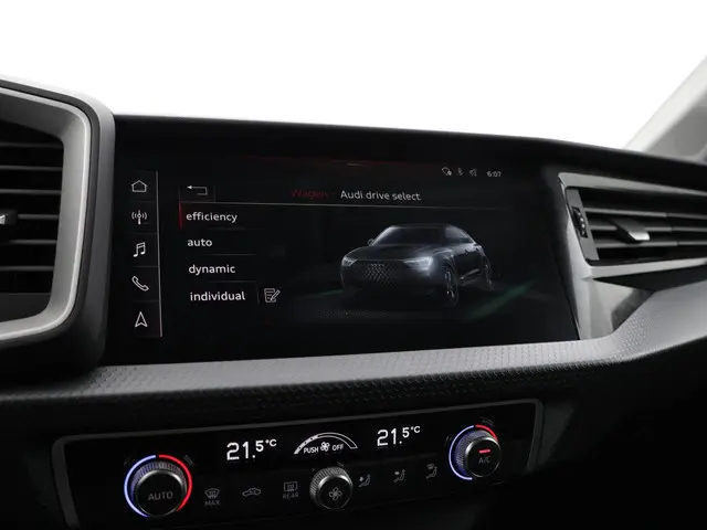 Audi A1 citycarver 30 TFSI 115pk epic 2019 Benzine 6