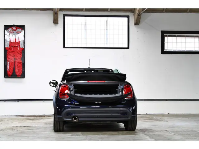 MINI Cooper Cabrio Mini 1.5 MINI Yours 2022 Benzine 12