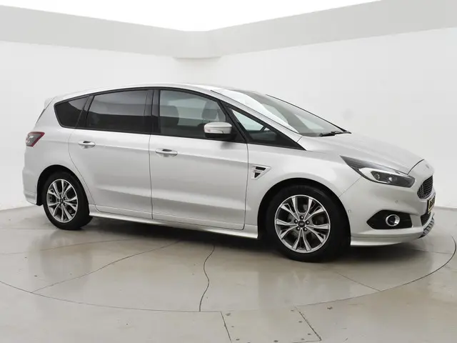 Ford S-Max 1.5 160 PK ST-LINE 7-PERSOONS 2018 Benzine 18