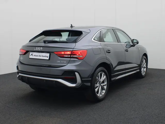 Audi Q3 Sportback 35 TFSI/150PK S Line 2024 Benzine 2