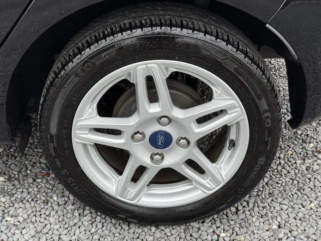 Ford Fiesta 1.0 EcoBoost Titanium 2013 Benzine 31