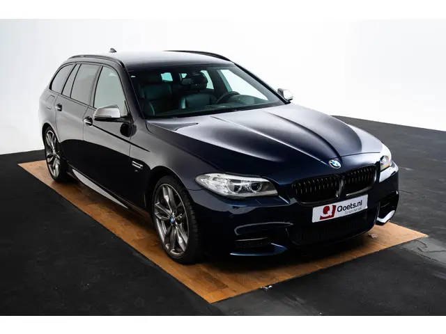 BMW 5 Serie Touring M550xd 2016 Diesel 53