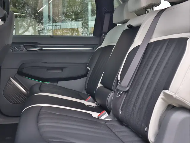 Kia EV9 GT-Line AWD 99.8 kWh 2025 Elektrisch 10
