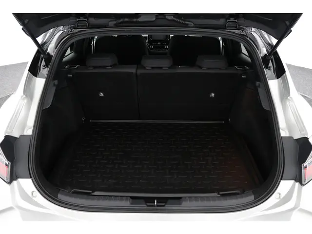 Toyota Corolla 2.0 Hybrid Bi-tone 2019 Hybride Benzine 22