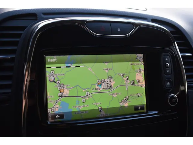 Renault Captur TCe 120 EDC Dynamique 2013 Benzine 10